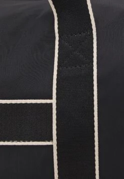 Even&Odd Borsa Da ViaggioBlack Donna Borse EV451H14T-Q11 -Even&Odd 01d7c759f4c54eb89891fbd796849f92