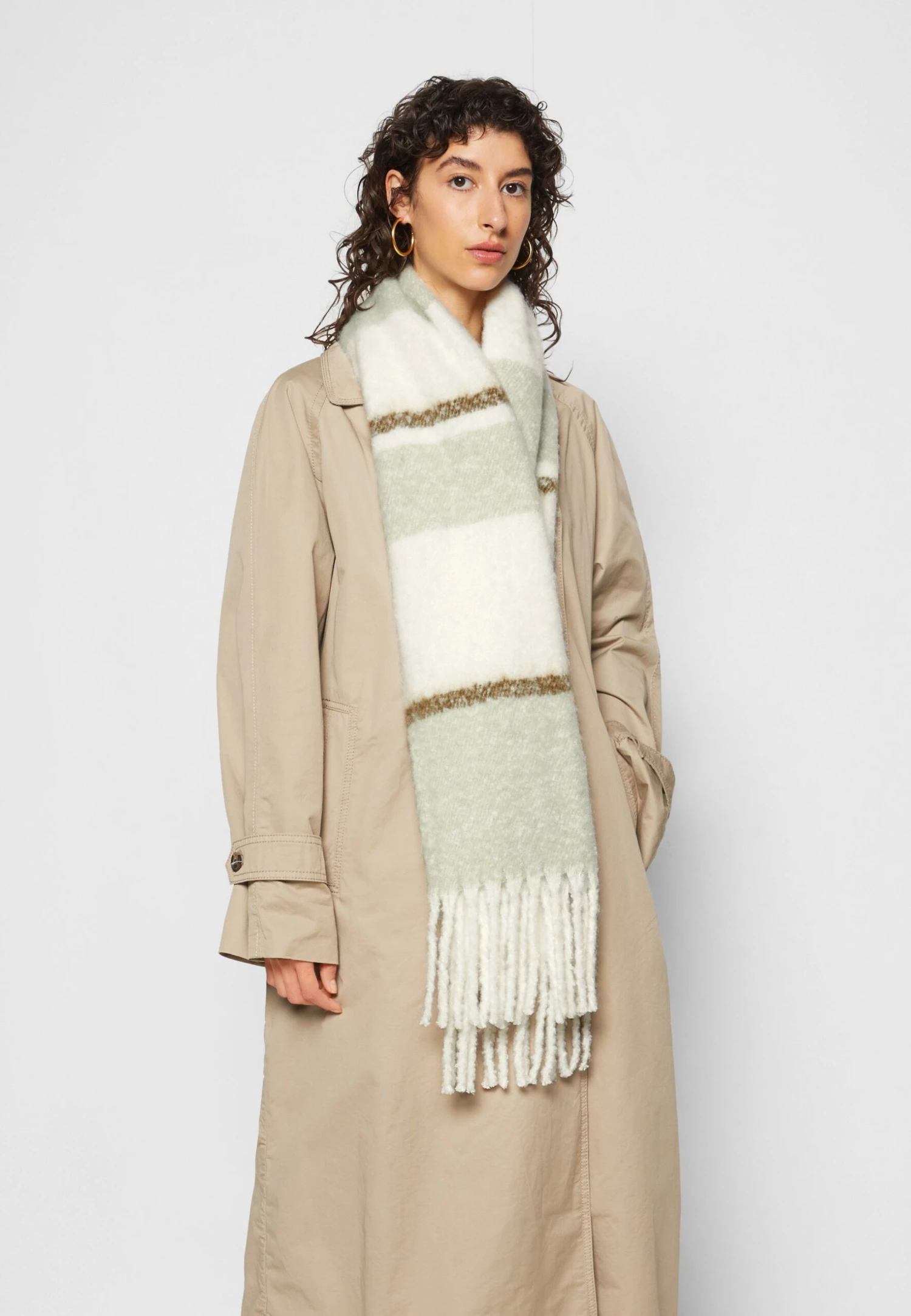 Sciarpa - Green/White Even&Odd Sciarpa - Green/White -Even&Odd 05498f1e32b44f71b5ceb16e5744a907 scaled