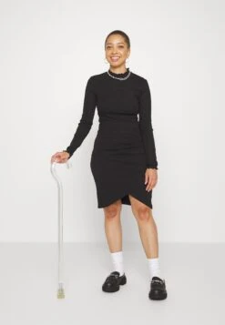 Even&Odd Maglietta A Manica LungaBlack Donna T-shirt E Top EV421D1YC-Q11 6 Even&Odd Maglietta A Manica LungaBlack Donna T-shirt E Top EV421D1YC-Q11 -Even&Odd 06a2f887122442fbbcadc76d81d84233