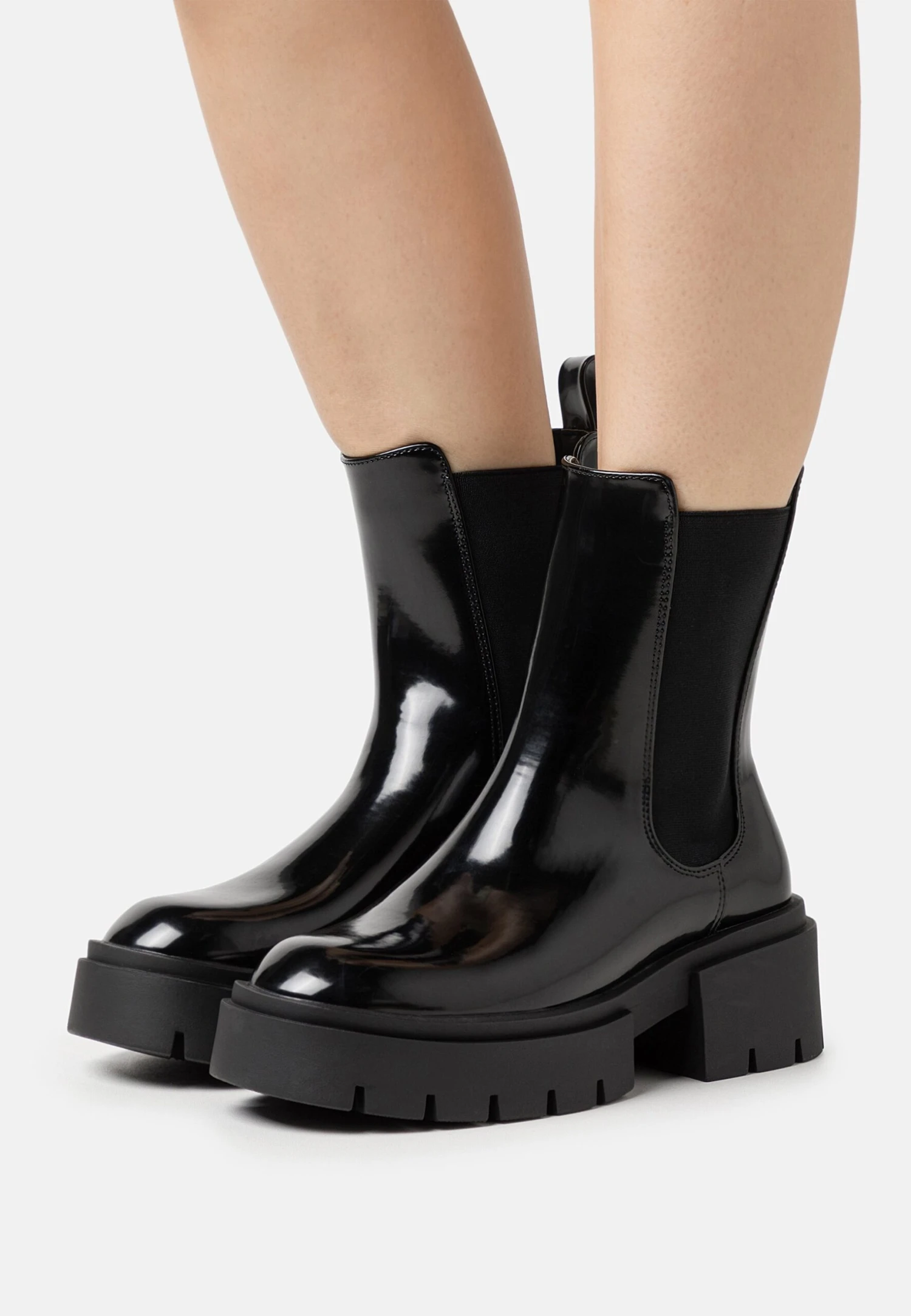 Stivaletti Con PlateauBlack Donna Stivaletti EV411N0I3-Q12 Even&Odd Stivaletti Con PlateauBlack Donna Stivaletti EV411N0I3-Q12 -Even&Odd 09d51b72bfe9421ea615e724e0af5a08 scaled