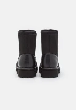 Stivaletti Con PlateauBlack Donna Stivaletti EVC11N02I-Q11 -Even&Odd 13a60cc553cd4a92824db7a4962ded5d