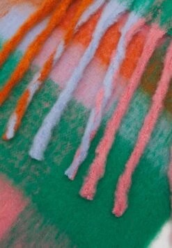 Even&Odd SciarpaGreen/Pink/Orange Donna Sciarpe EV451G0A2-M11 -Even&Odd 1e5a5a569ea04db5ae9b057b4010f399