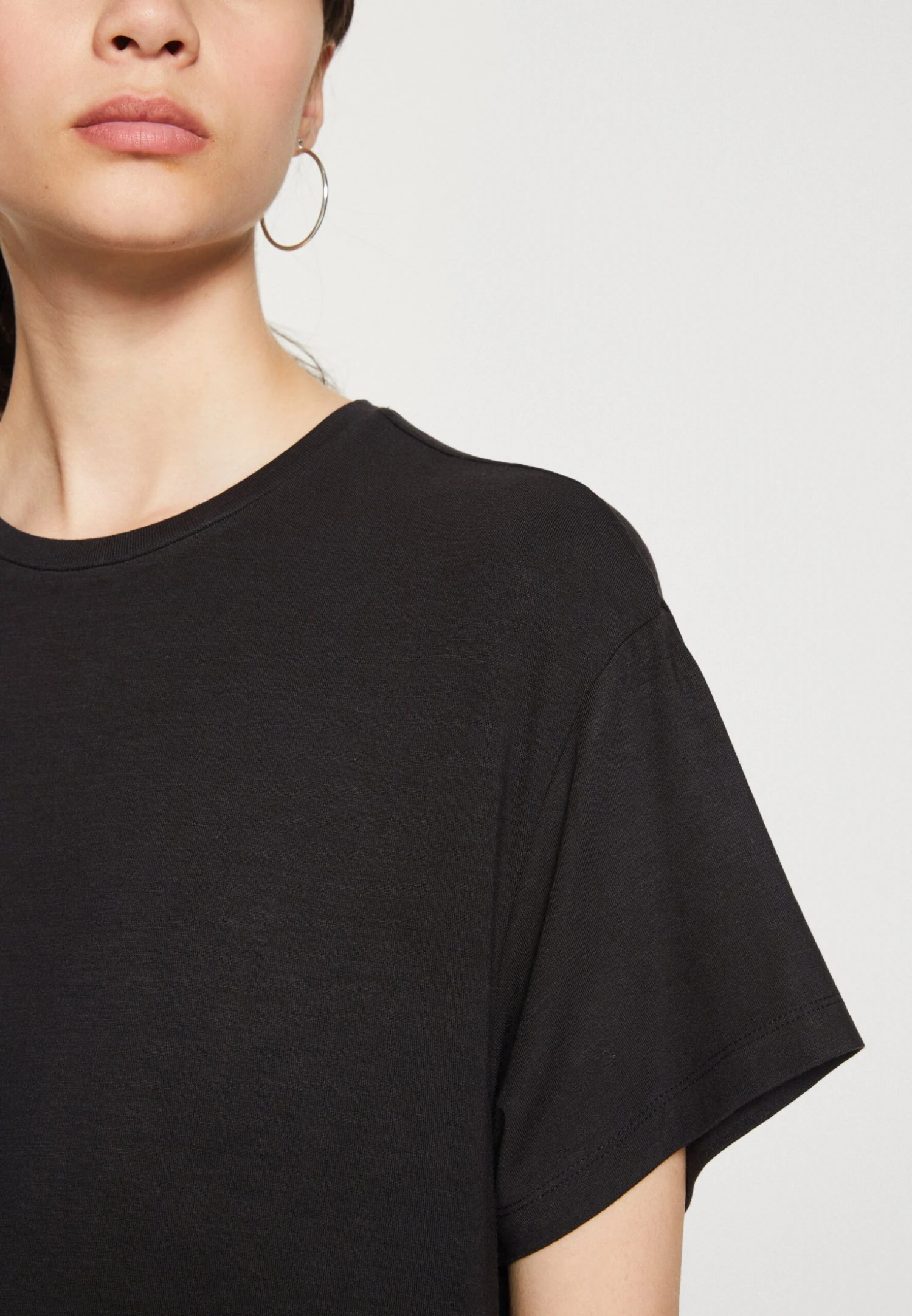 Vestito Di MaglinaBlack Donna Vestiti EV421C1DI-Q11 Even&Odd Vestito Di MaglinaBlack Donna Vestiti EV421C1DI-Q11 -Even&Odd 2653f5c654ff4fdebfab0fde3939b42e scaled