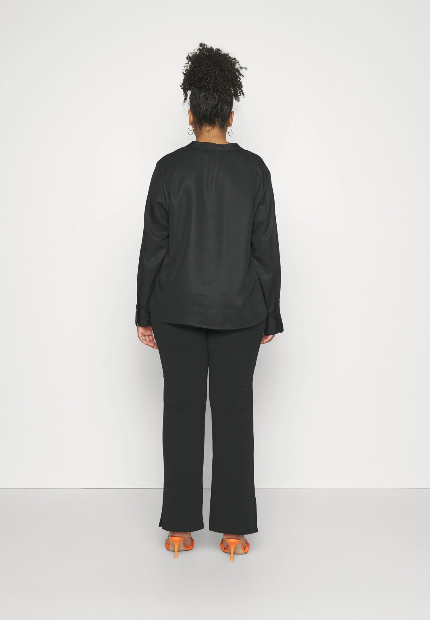 PantaloniBlack Donna Pantaloni EVB21A01U-Q11 PantaloniBlack Donna Pantaloni EVB21A01U-Q11 -Even&Odd 2f368af2a21d45269ef529101ac3ed1c scaled