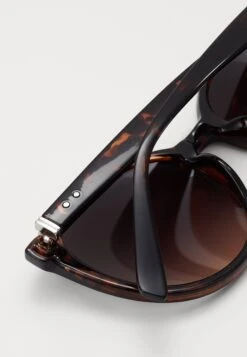 Even&Odd Occhiali Da SoleBrown Donna Occhiali Da Sole EV451K02B-O11 -Even&Odd 2f545b09d99c4c0cbf3646a4b2fbd913