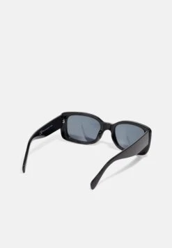 Even&Odd Occhiali Da SoleBlack Donna Occhiali Da Sole EV451K02R-Q11 -Even&Odd 3d6646c5db83437baa7a1e46c5df773a