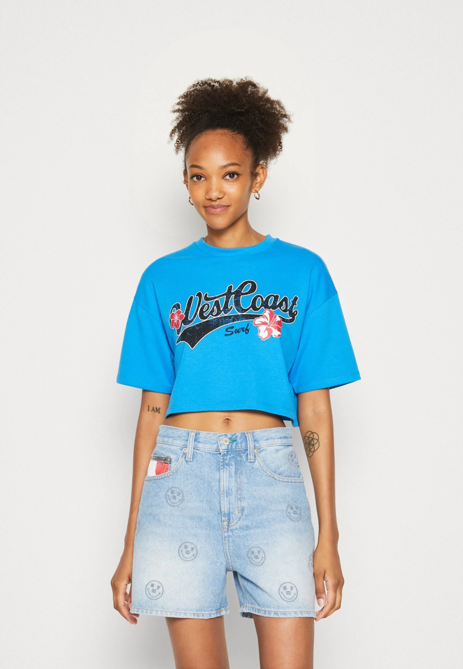 T-Shirt Con StampaBlue Donna T-shirt e top EV421J0D3-K11 Even&Odd T-Shirt Con StampaBlue Donna T-shirt E Top EV421J0D3-K11 -Even&Odd 4ebfc32d06354ed2ba371cc0facb46b6 scaled