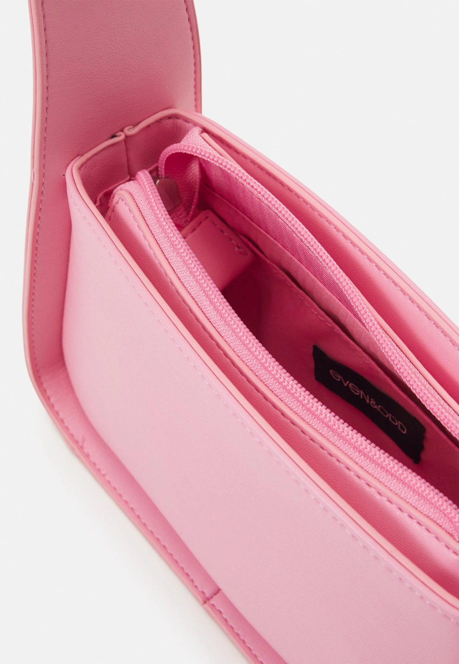 Borsa A ManoPink Donna Borse EV451H13K-J11 Even&Odd Borsa A ManoPink Donna Borse EV451H13K-J11 -Even&Odd 621cef6963df4e1ab56eb02541fdb082 scaled