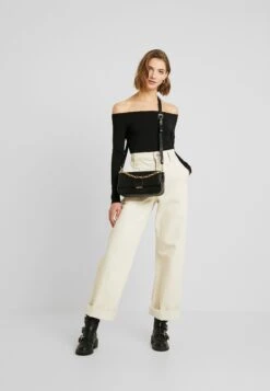 Even&Odd BasicMaglietta A Manica LungaBlack Donna T-shirt E Top EV421D19Y-Q11 3 Even&Odd BasicMaglietta A Manica LungaBlack Donna T-shirt E Top EV421D19Y-Q11 -Even&Odd 64464db8e1ec4423929e9010b8a18057