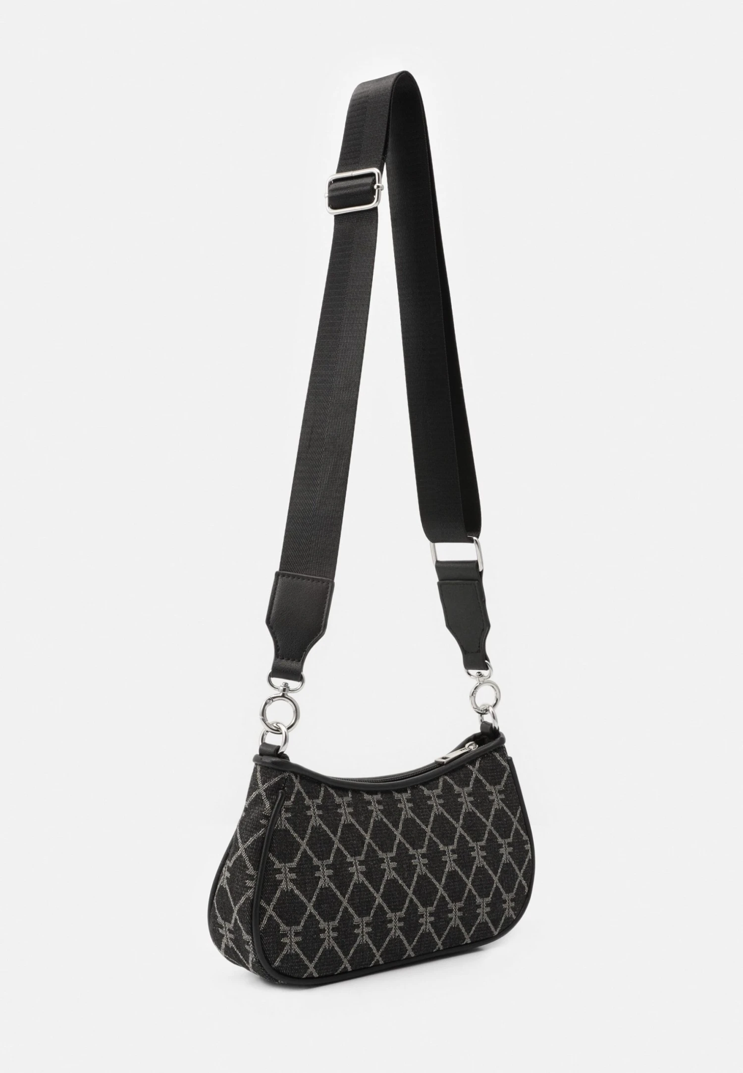 Borsa A Tracolla - 802 - Black Even&Odd Borsa A Tracolla - 802 - Black -Even&Odd 65b6dac71132479997092fcd2d3d222b scaled