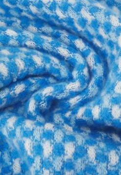 Even&Odd SciarpaBlue Donna Sciarpe EV451G09W-K11 -Even&Odd 6c3e0da97af74313ab5433c1475b48d7