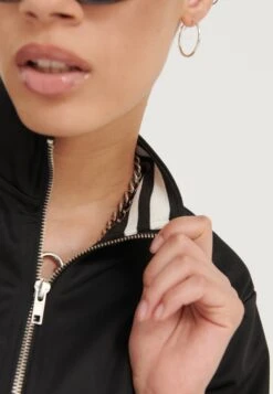 Even&Odd Giubbotto BomberBlack Donna Giacche E Blazer EV421J0D5-Q11 -Even&Odd 744089ea1dcc4ee0a9c4ad087e2035ad