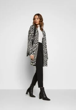 Even&Odd 2 PackTopOff-White/Black Donna T-shirt E Top EV421D1BG-A11 -Even&Odd 7ea13422a90c4ae0a55c3a2ddddeacab