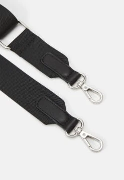 Even&Odd Borsa A TracollaBlack Donna Borse EV451H151-Q11 -Even&Odd 8f91ee98b41d41f9a2924bdd212ef49c