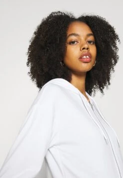 Even&Odd Felpa Con ZipWhite Donna Felpe EV421J08R-A11 -Even&Odd 9cbb901a87714ec58425abd3f9145073