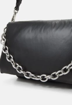 Even&Odd Borsa A TracollaBlack Donna Borse EV451H151-Q11 -Even&Odd 9fa860a548164891a2c5597b71edb10f