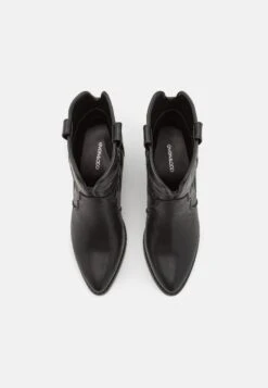 Even&Odd Stivaletti Texani / BikerBlack Donna Stivaletti EV411N0IP-Q11 -Even&Odd a79422ce4fa64d1b84aa35633e753858