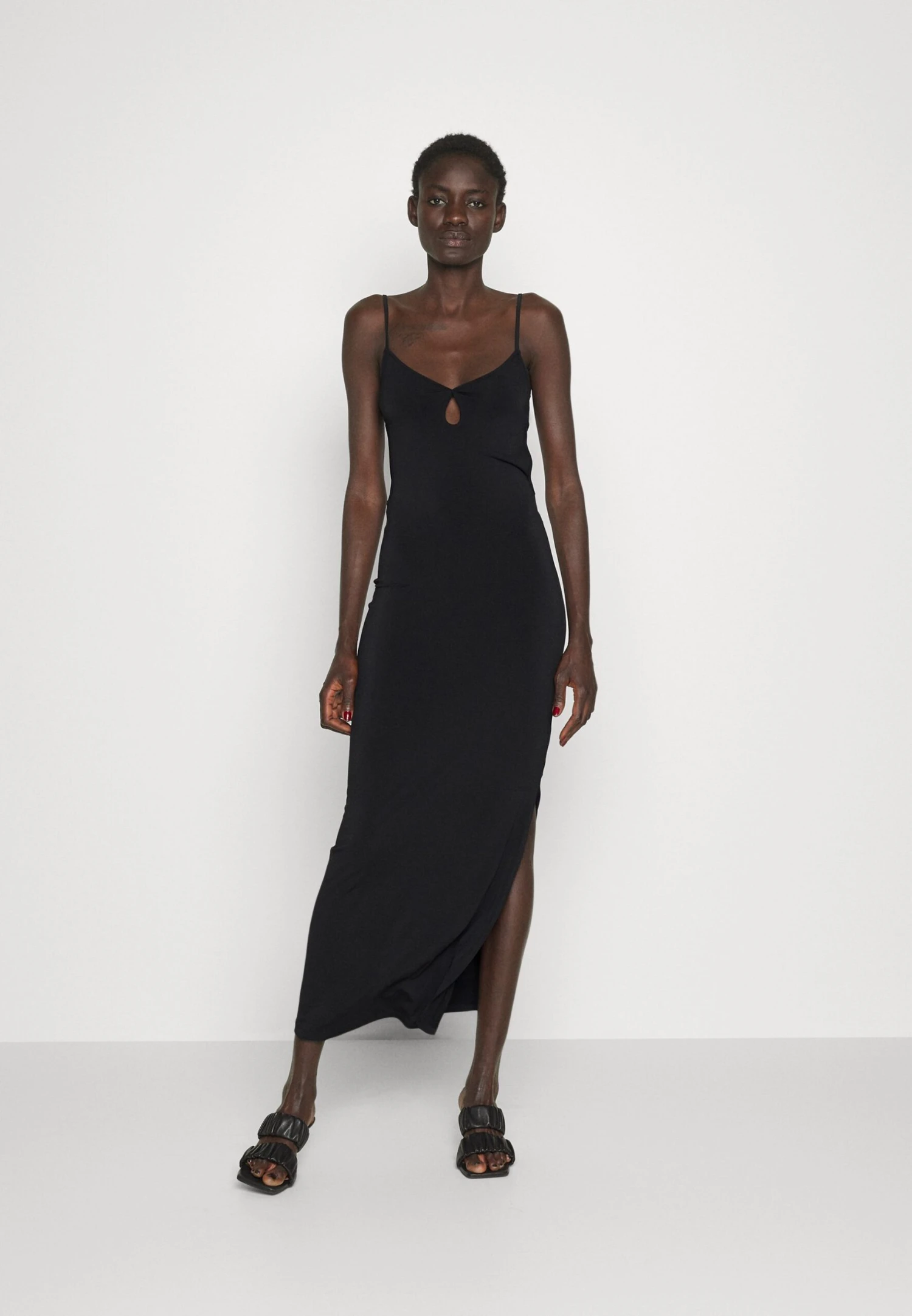 Vestito Di MaglinaBlack Donna Vestiti EVI21C01D-Q11 Vestito Di MaglinaBlack Donna Vestiti EVI21C01D-Q11 -Even&Odd aed1fb6bff3e4b6ca4ae3b75e82b9611 scaled