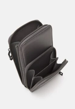 Even&Odd PortacellulareGrey Donna Elettronica & Lifestyle EV451F04F-C11 4 Even&Odd PortacellulareGrey Donna Elettronica & Lifestyle EV451F04F-C11 -Even&Odd af9d30908fe74c2eb3cfc4f5d57fe71c