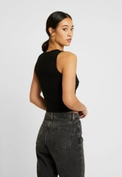 Even&Odd Cropped TankTopBlack Donna T-shirt E Top EV421D1BH-Q11 4 Even&Odd Cropped TankTopBlack Donna T-shirt E Top EV421D1BH-Q11 -Even&Odd afc24b4a441540bb86d156aaad691881