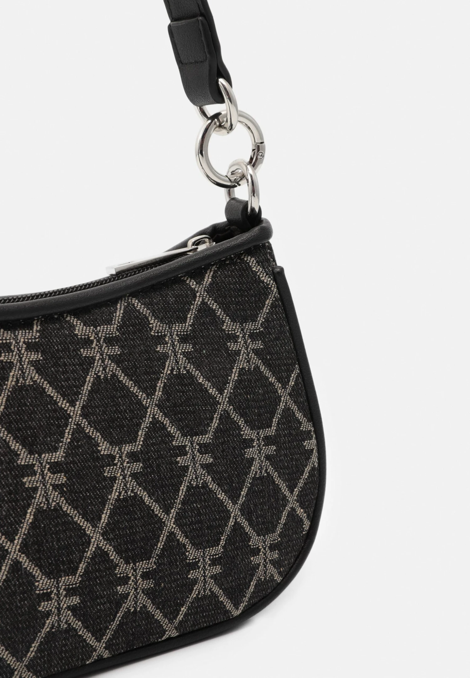 Borsa A Tracolla - 802 - Black Even&Odd Borsa A Tracolla - 802 - Black -Even&Odd b076ea9117024eee86f040c16f3a0b3a scaled