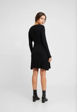 Vestito Di MaglinaBlack Donna Vestiti EVF21C01F-Q11 -Even&Odd b53941c966294738bdcce11991a09c8e