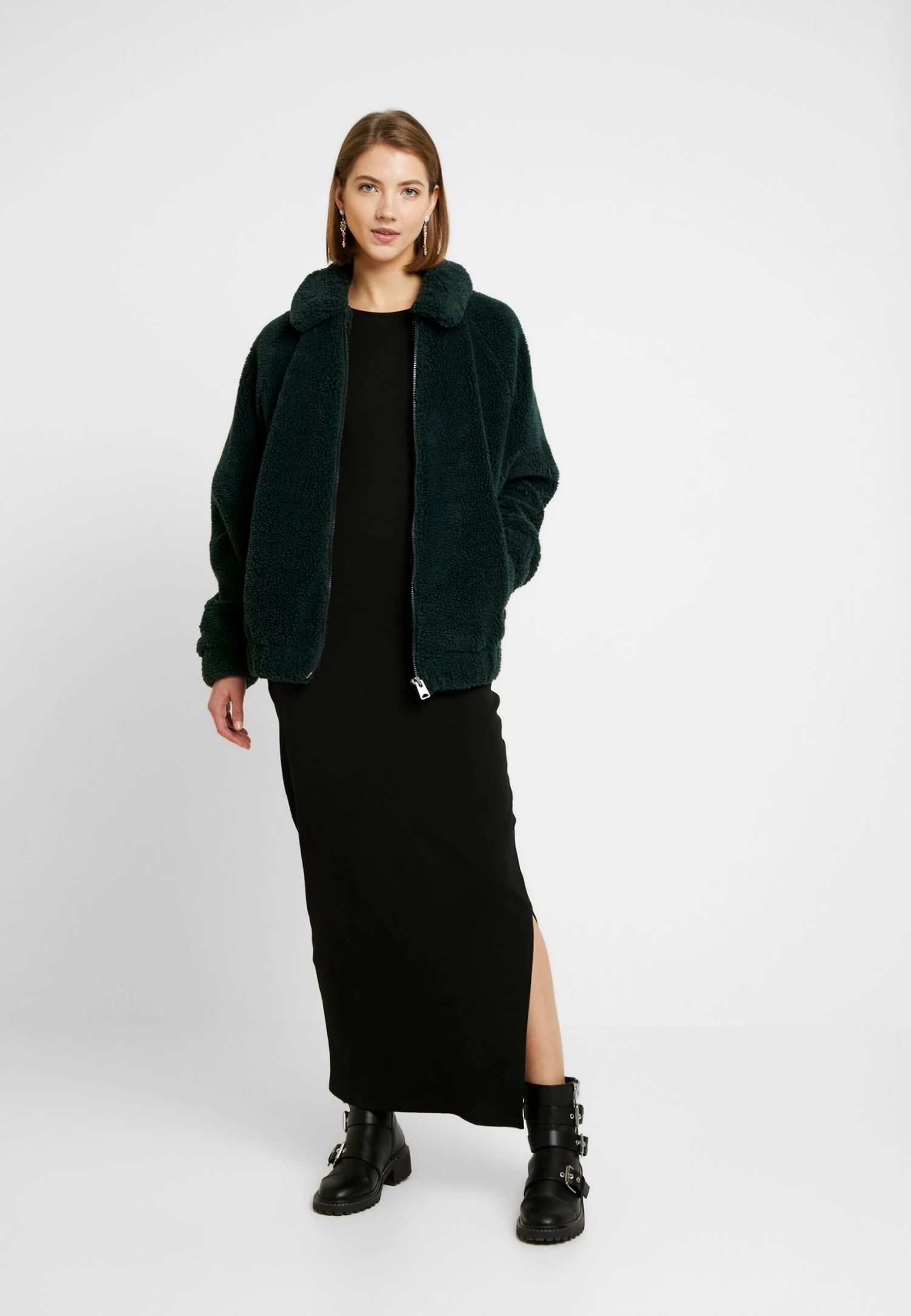 Vestito Di MaglinaBlack Donna Vestiti EV421C0ZJ-Q11 Even&Odd Vestito Di MaglinaBlack Donna Vestiti EV421C0ZJ-Q11 -Even&Odd bb4b96df085d4e2284335cafd90da1d3 scaled