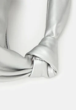 Even&Odd Borsa A Mano - Silver-Coloured 6 Even&Odd Borsa A Mano - Silver-Coloured -Even&Odd c084c40d5f5b4088adc779b446f63af9