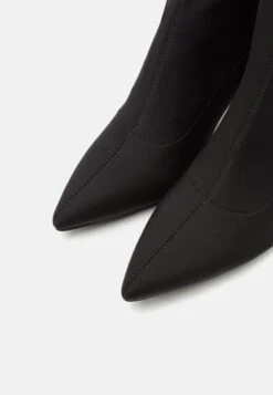 Even&Odd Stivali AltiBlack Donna Stivali EV411A0XM-Q11 -Even&Odd cc381977a0dc4ef58be6357328c74c22