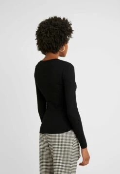 Maglietta A Manica LungaBlack Donna T-shirt E Top EVI21D003-Q11 4 Maglietta A Manica LungaBlack Donna T-shirt E Top EVI21D003-Q11 -Even&Odd d8b89203fa7748a1a0e107efa4091485