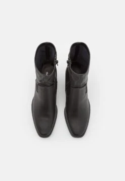 Even&Odd StivalettiBlack Donna Stivaletti EV411N0IO-Q11 -Even&Odd db7abdb520ff425f8afea251536d78b9